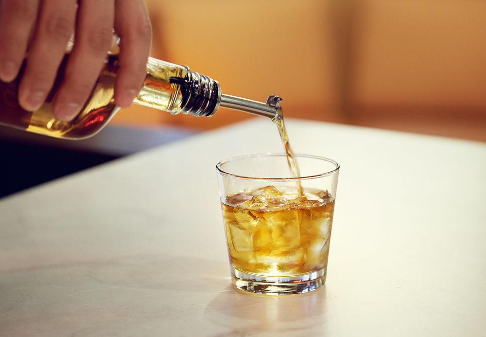 阿伯丁里普肯体育场万怡酒店 外观 照片